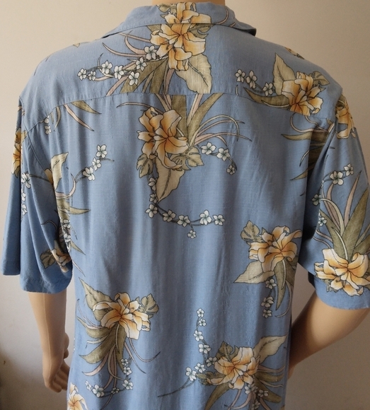 Breakwater Shirt - Picture 6 of 6